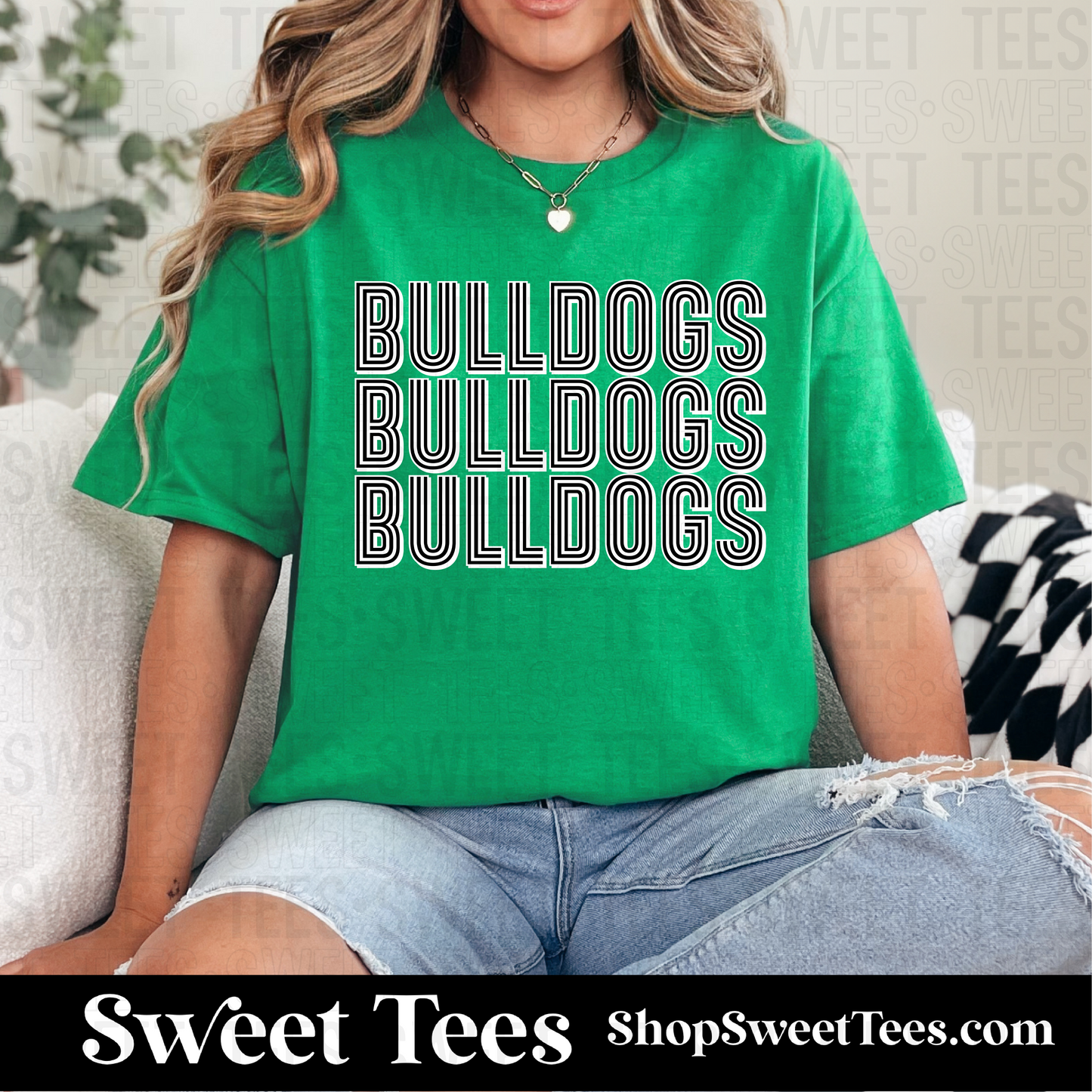 Central Bulldogs Inline Stacked Spirit 057 tee