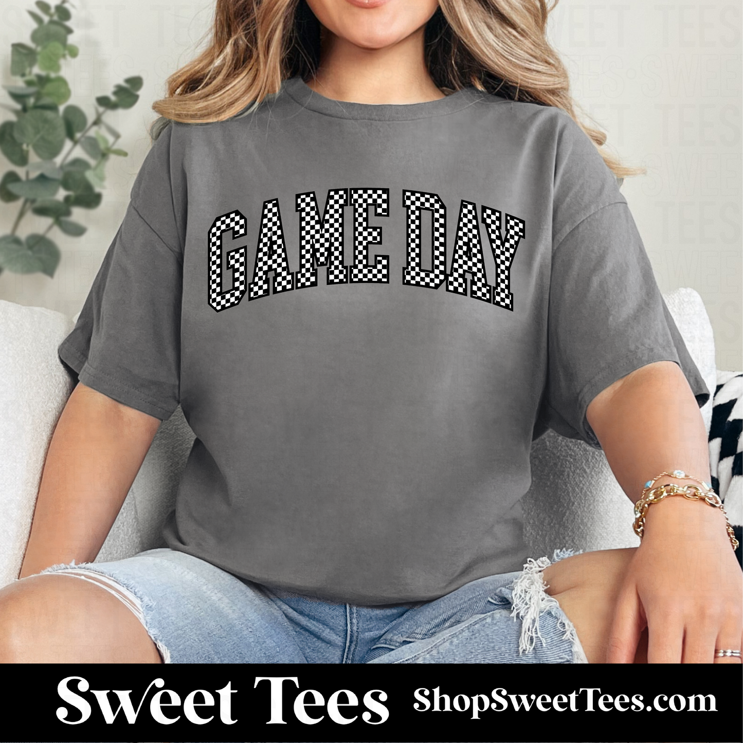Game Day Checkered tee - Charcoal