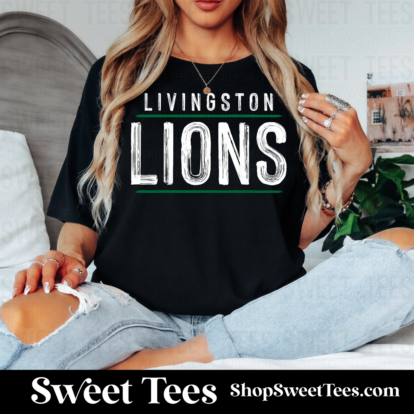 Lions Painted Letters 094 tee