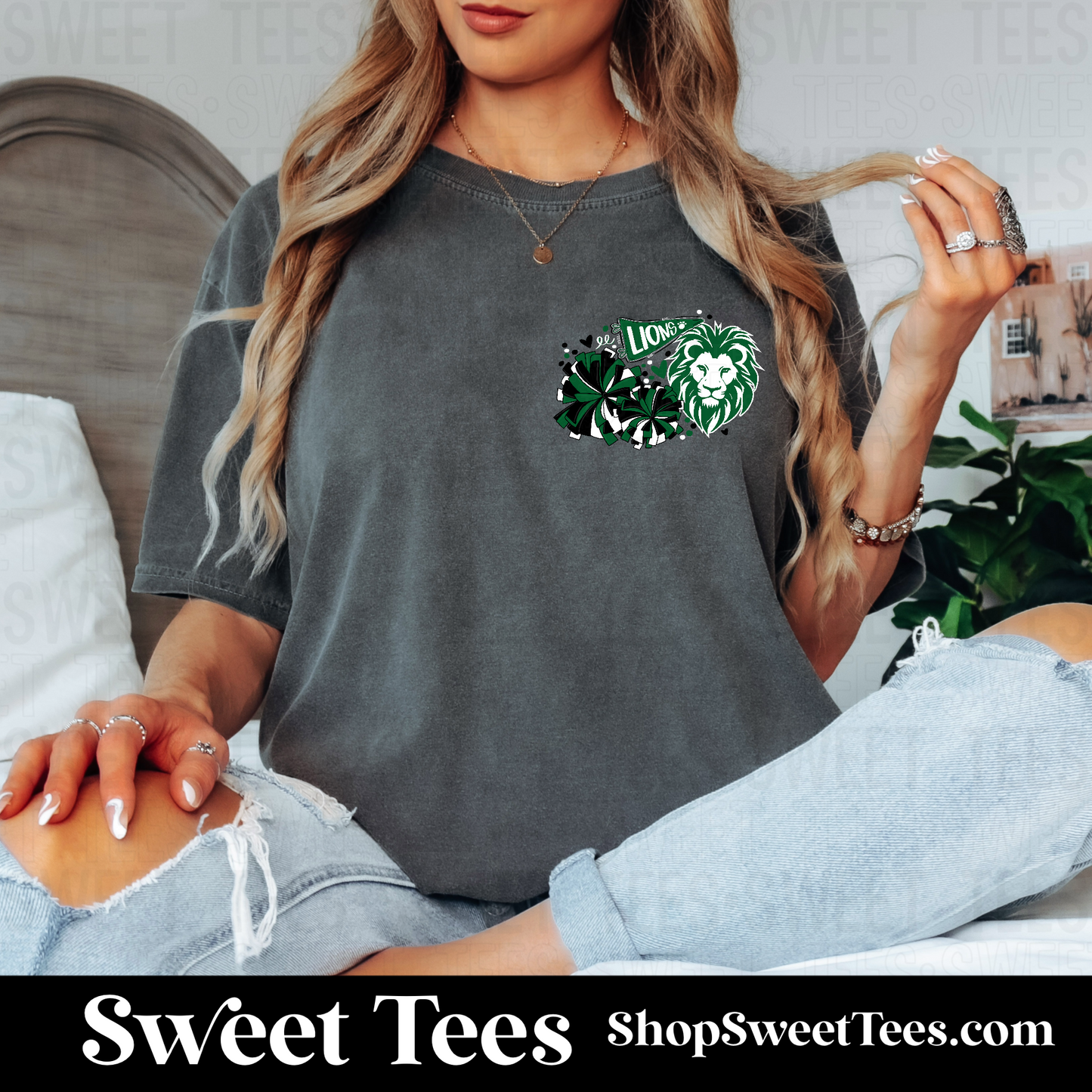 Lions Football Doodle Spirit 205 tee
