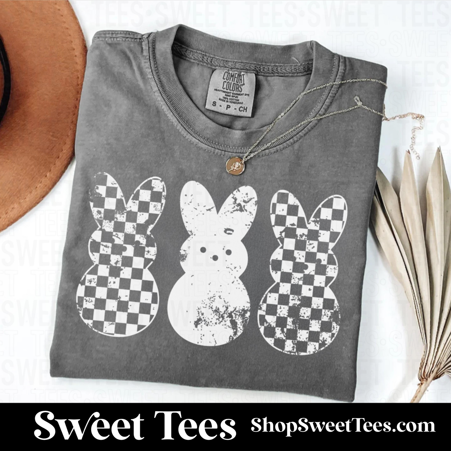 Grunge Checker Peeps tee