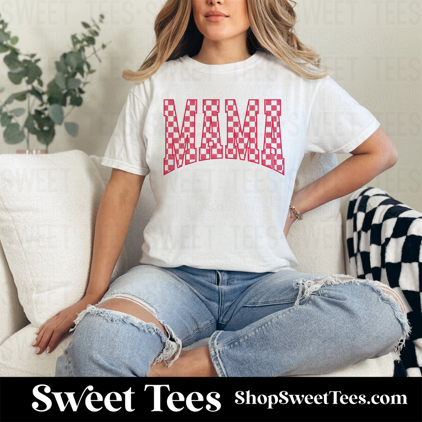 Arched Checker Mama tee