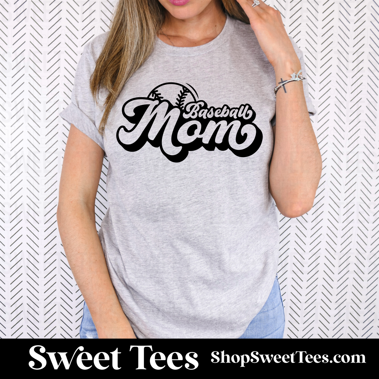 Baseball Mom Retro tee
