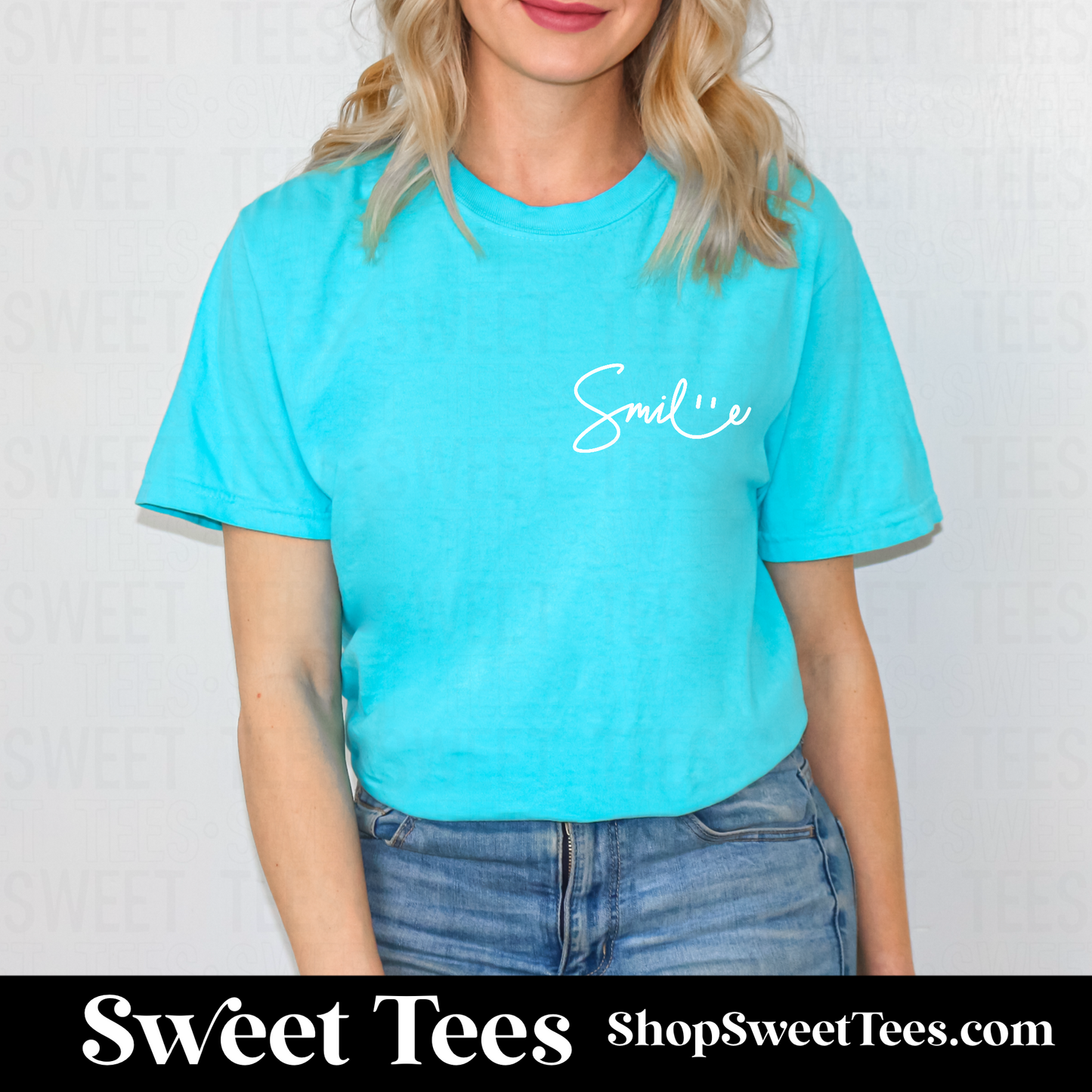 Smile Pocket tee