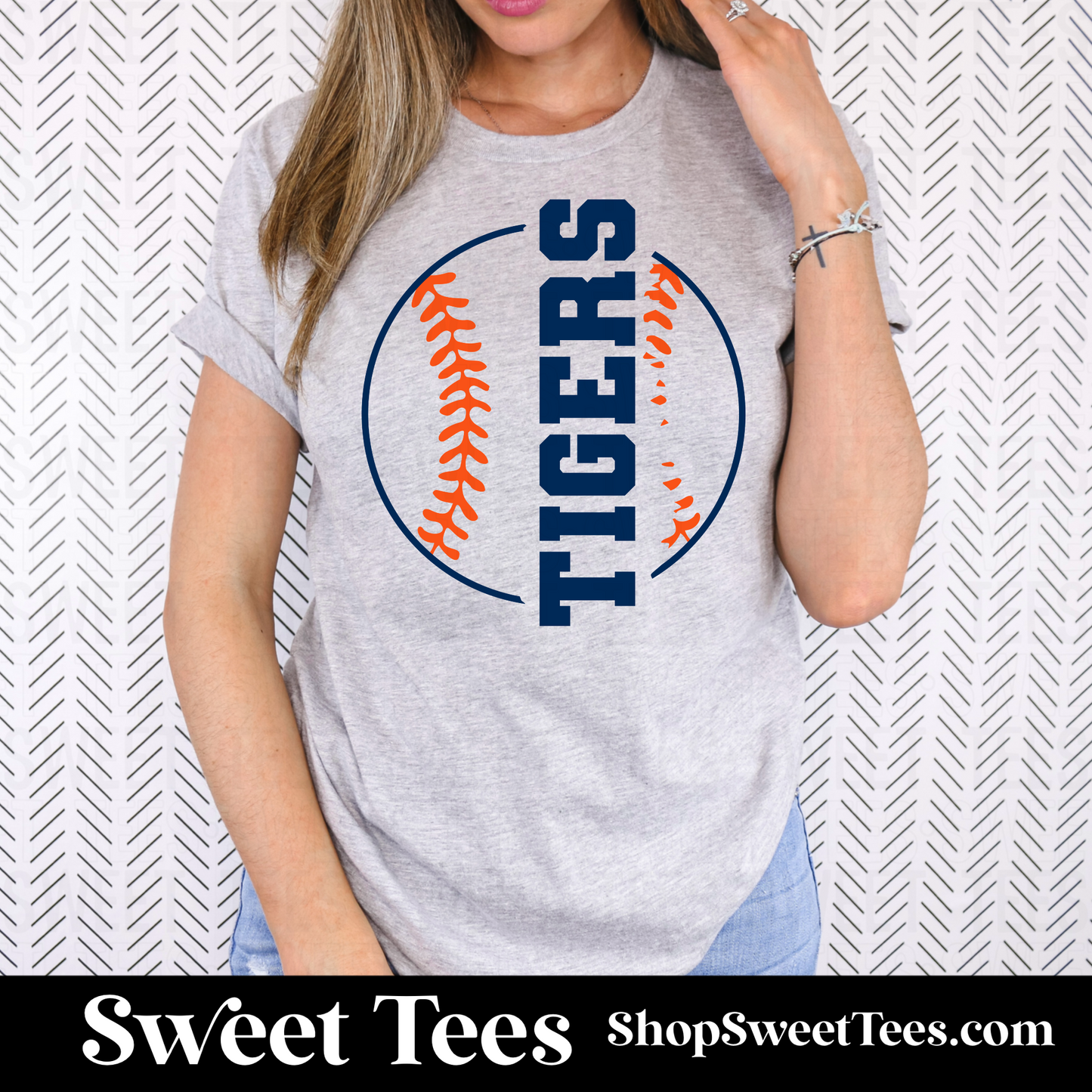 Tigers Vertical Baseball tee
