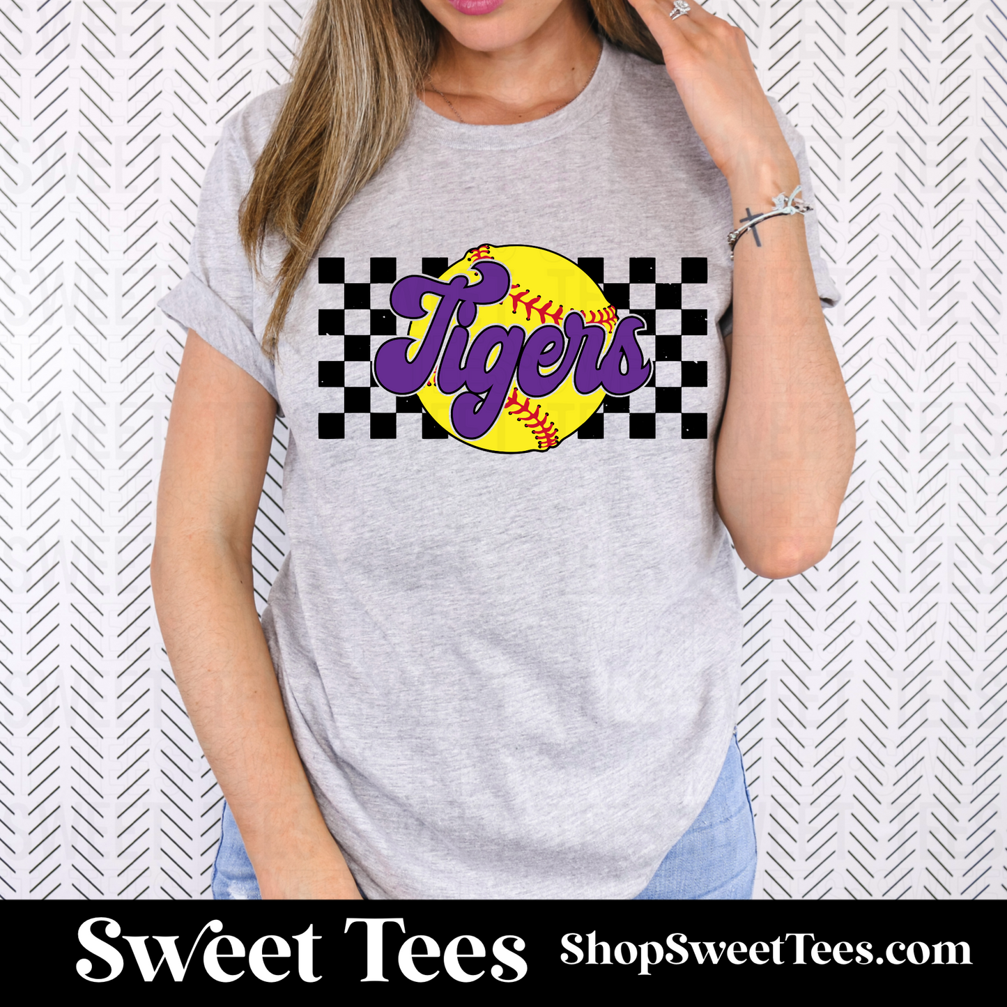 Tigers Softball Checker tee