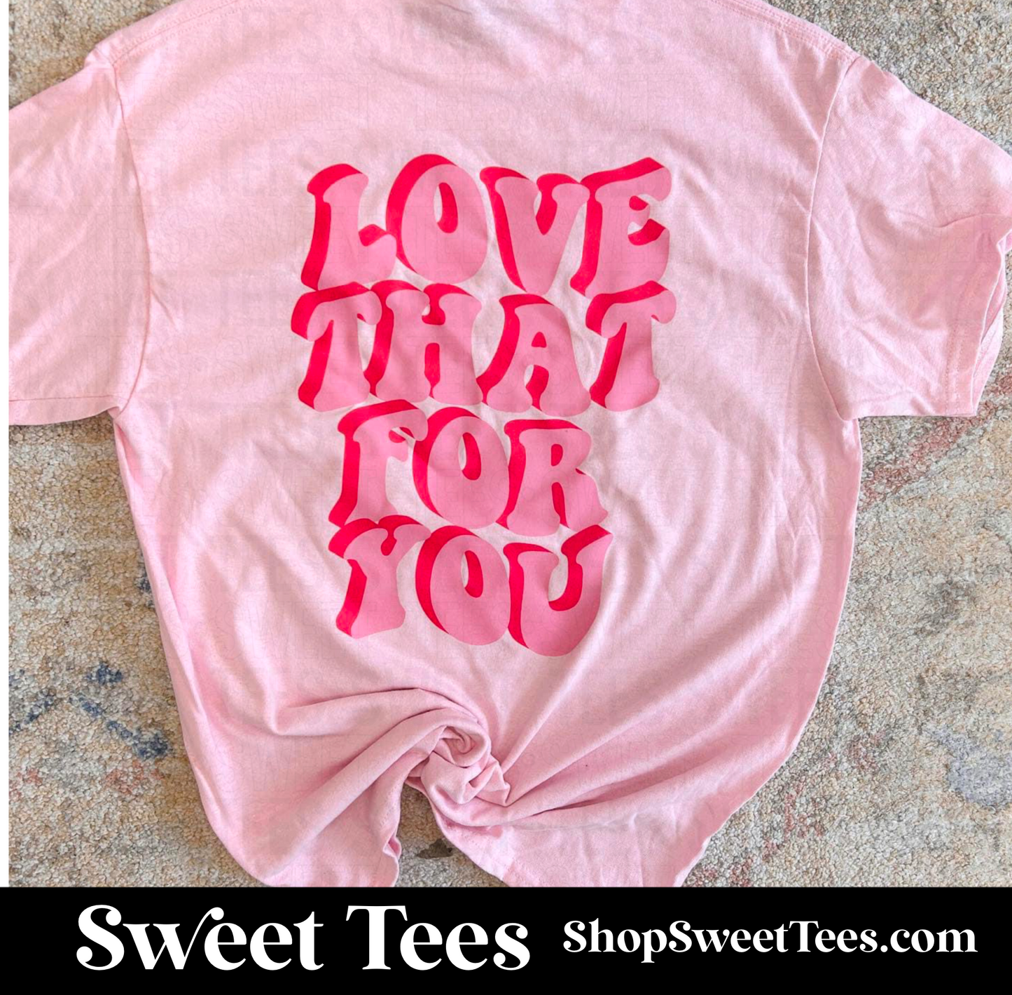 Love That For You Pocket Smile tee