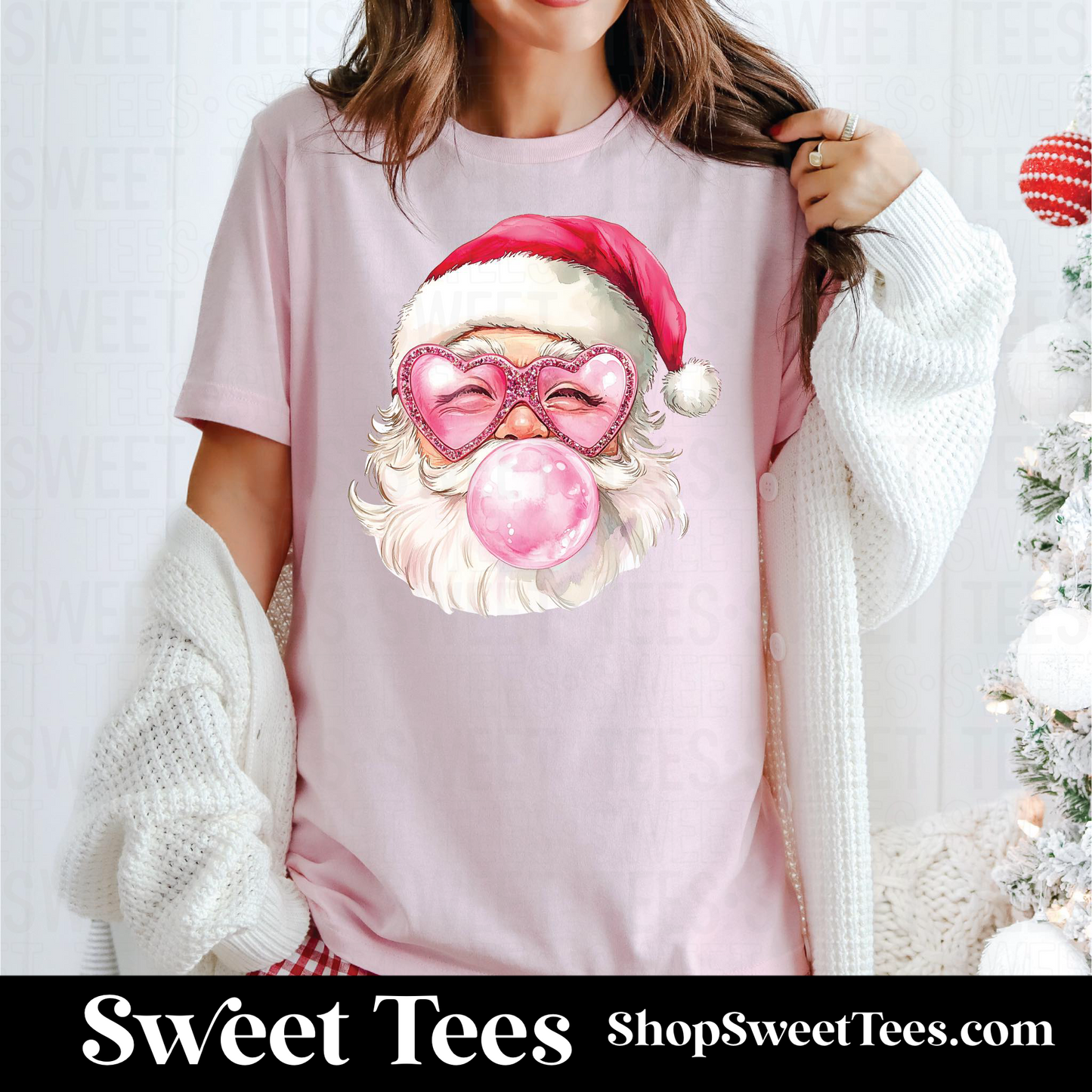 Bubblegum Santa tee