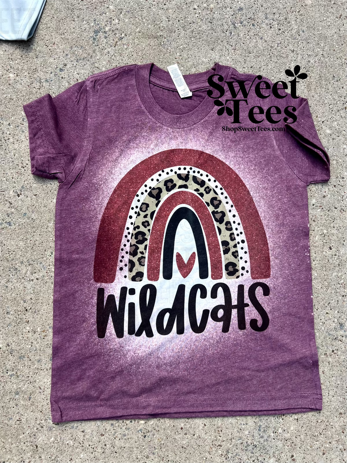 Onalaska Wildcats Rainbow tee