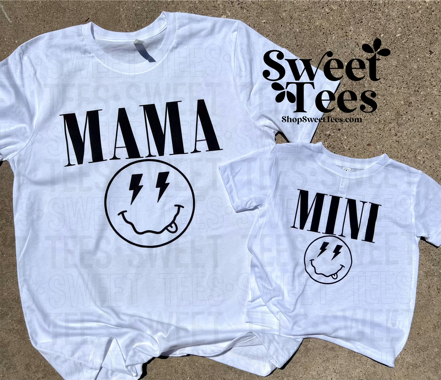 Mama / Mini Smile tee