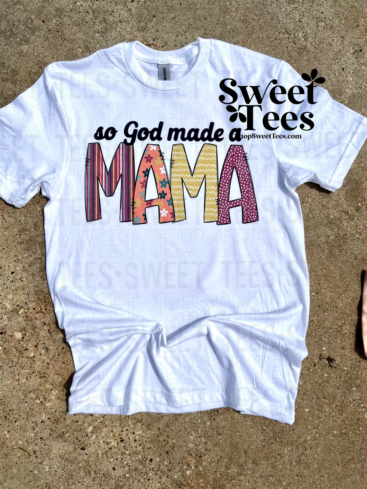 So God Made A Mama Scrapbook Letters tee