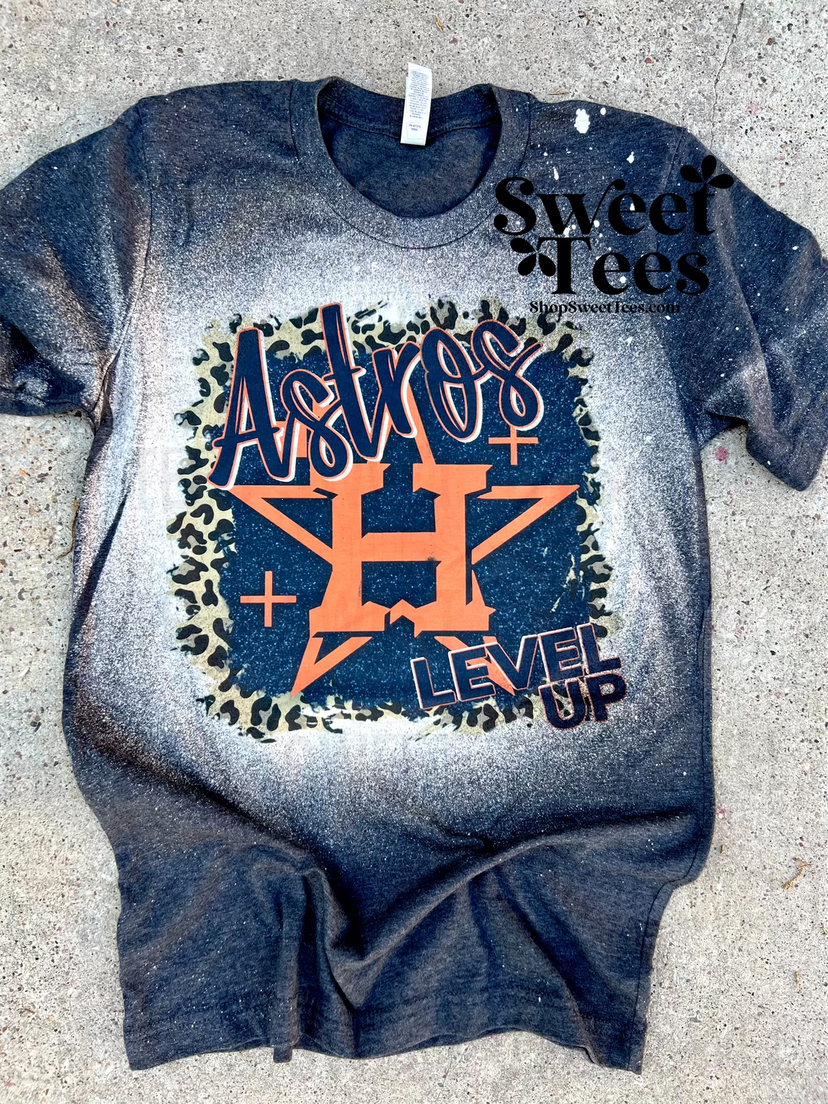 Astros Leopard Level Up tee
