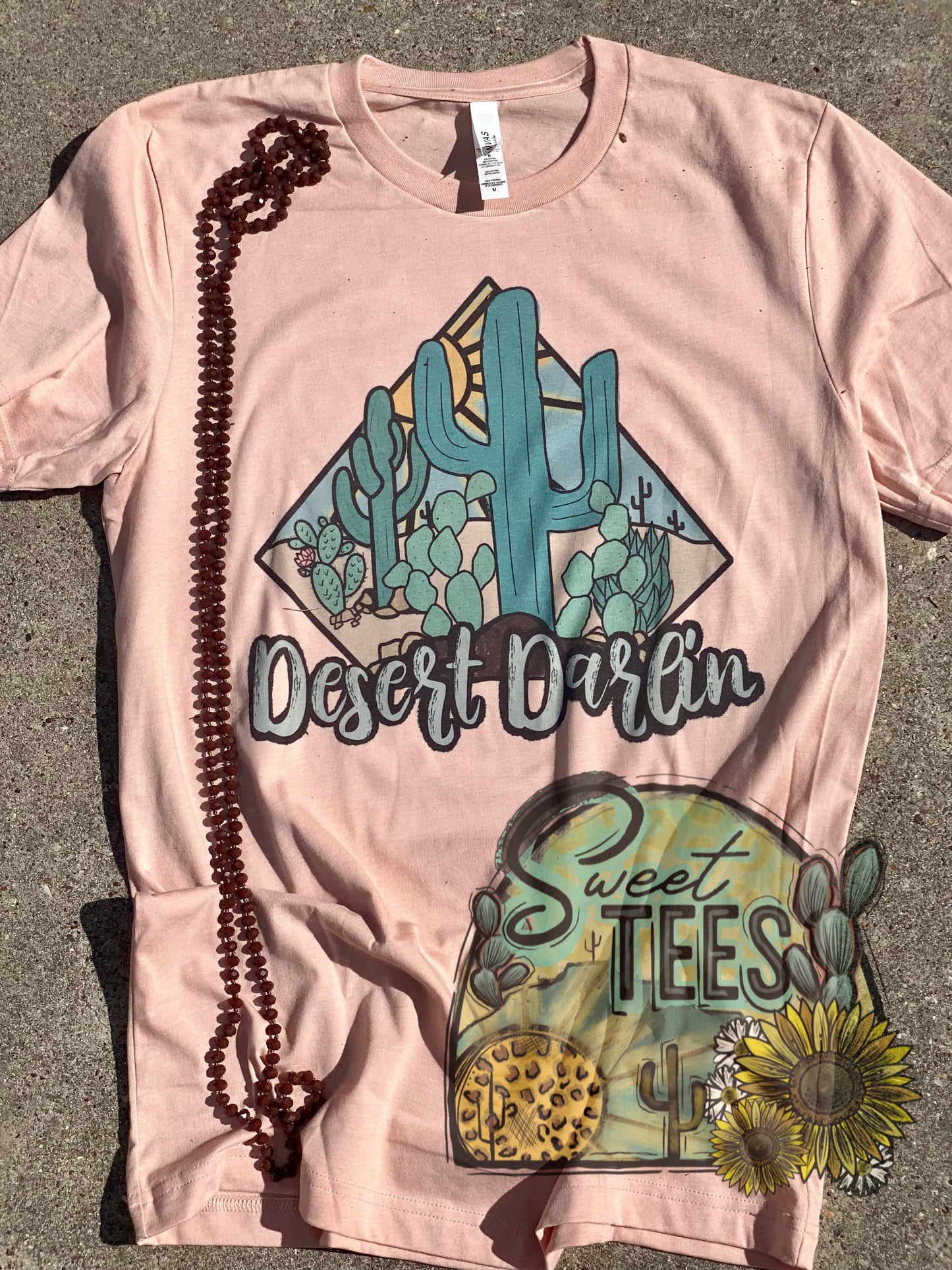 Desert Darlin tee
