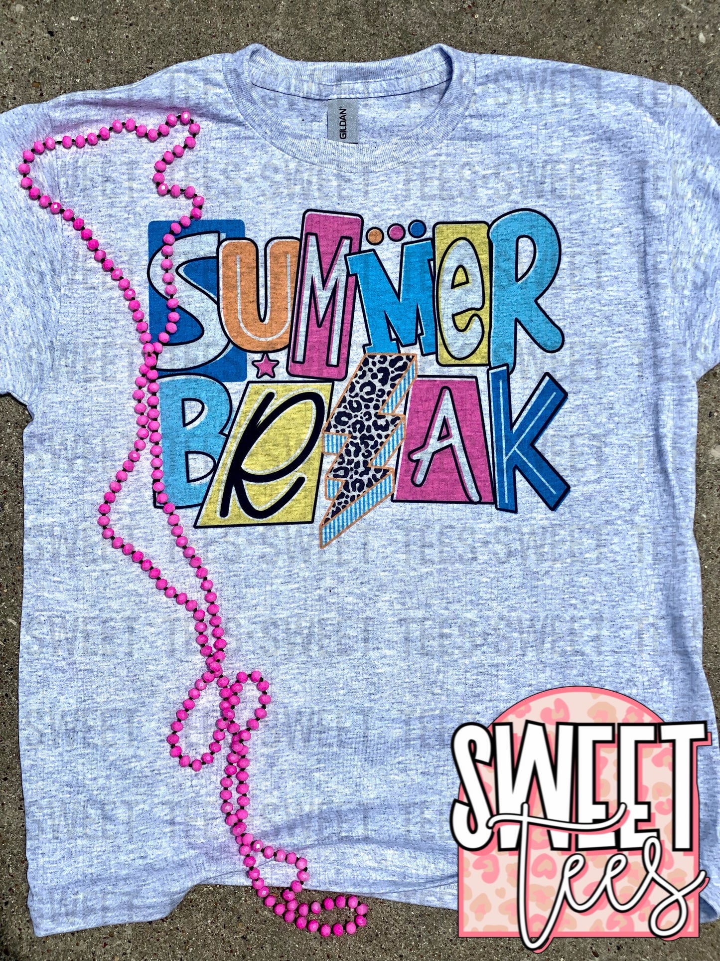 Summer Break tee