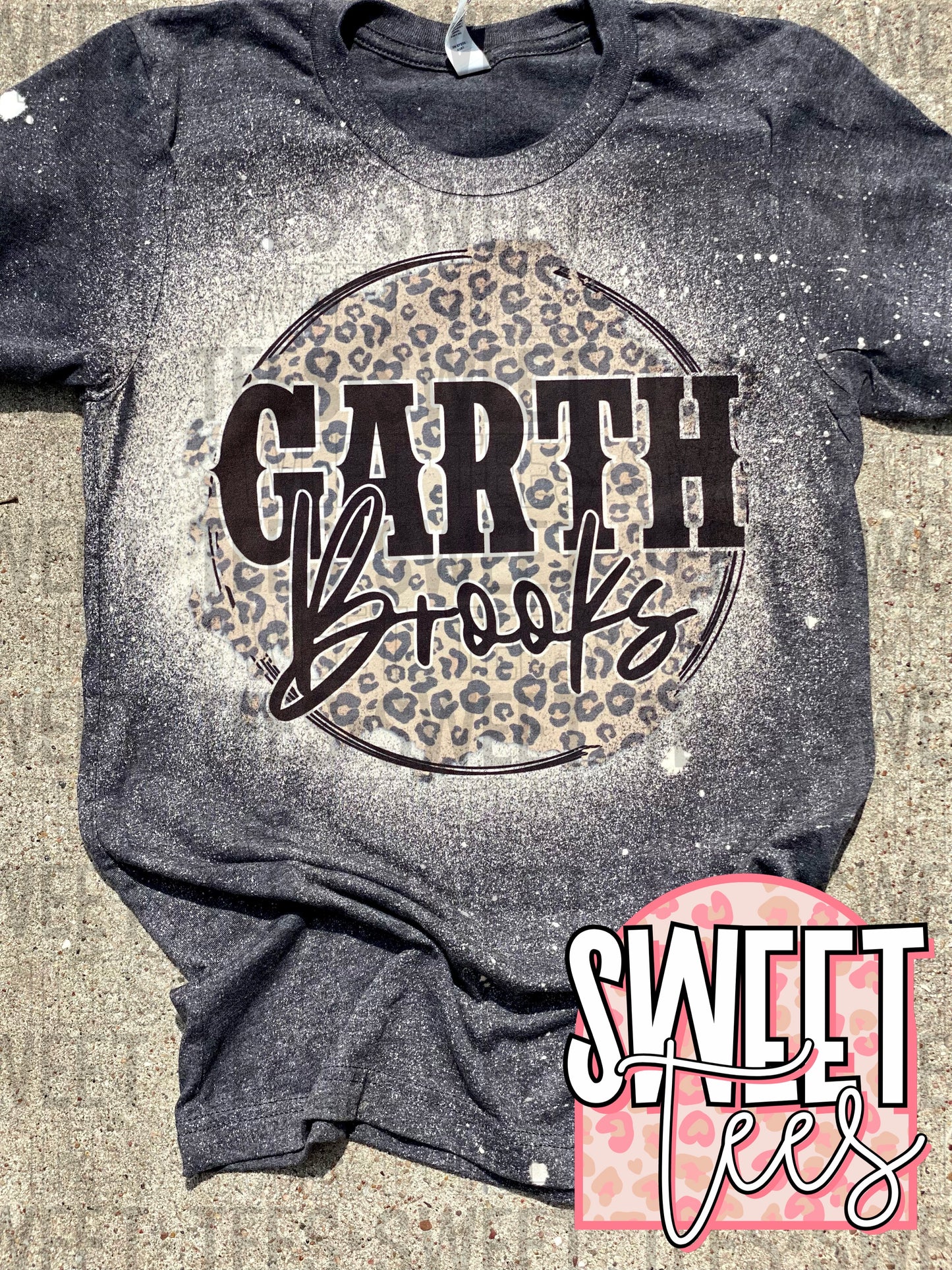 Garth Brooks tee