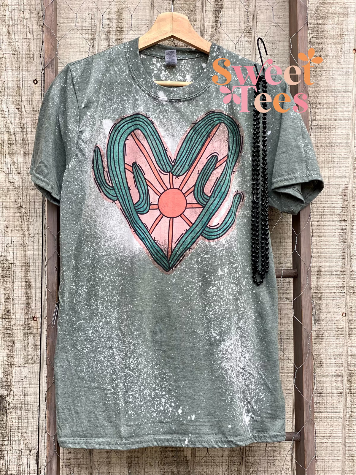 Cactus Heart Sun tee