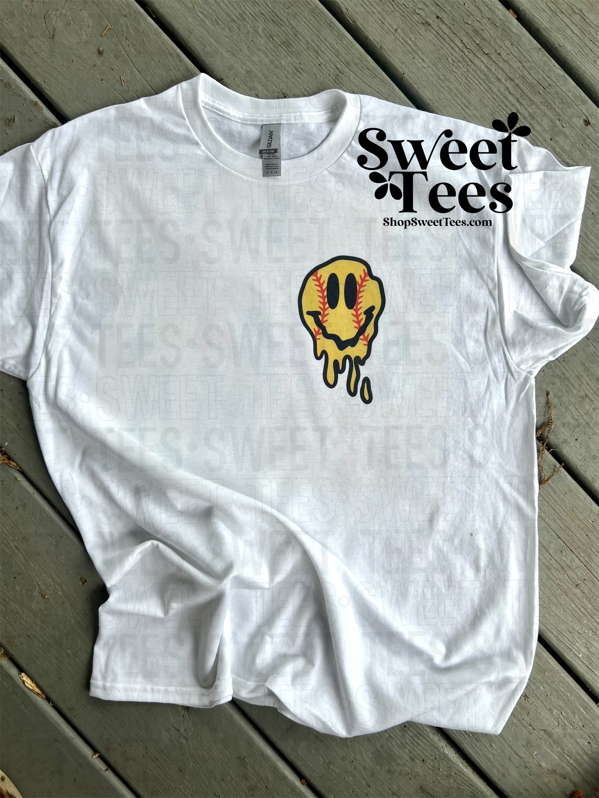 Somebody's Loud Mouth Softball Mama tee