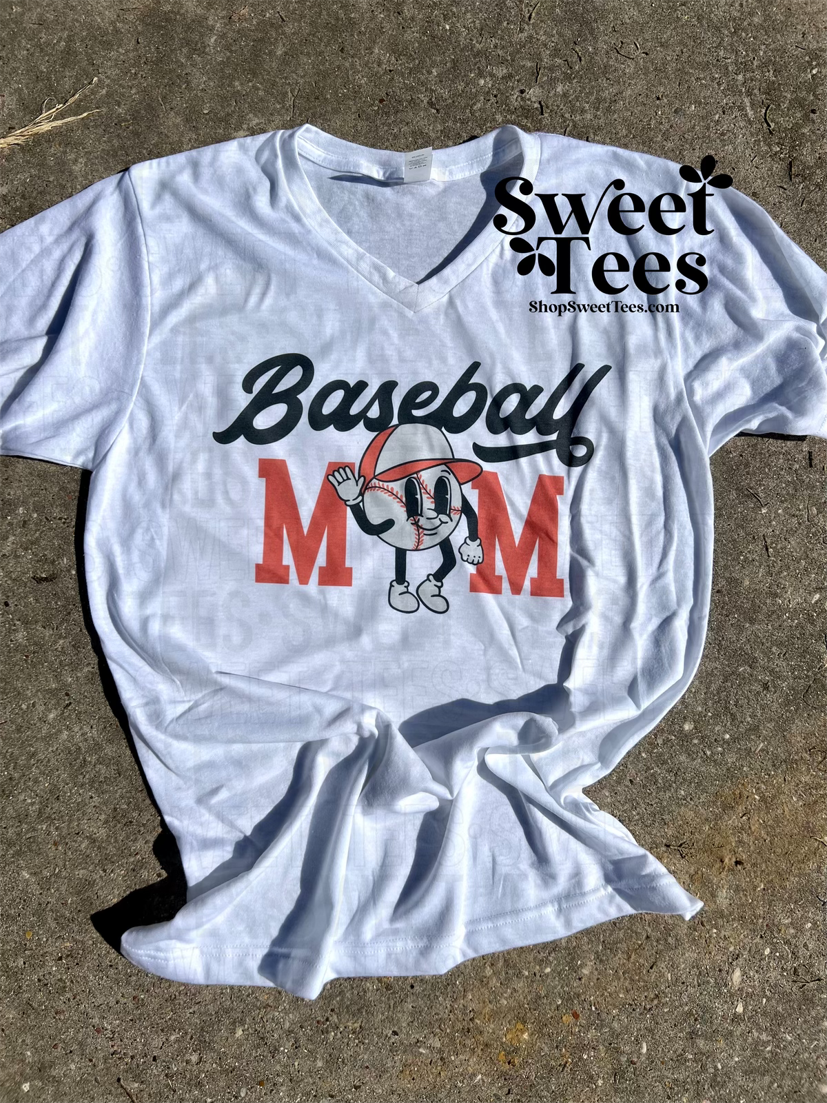 Retro Baseball Man Baseball Mom V-NECK tee