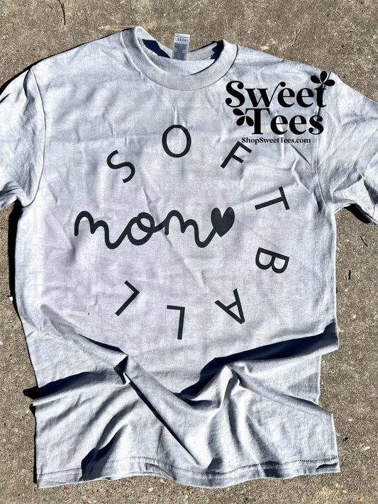 Softball Mom Circle Heart tee