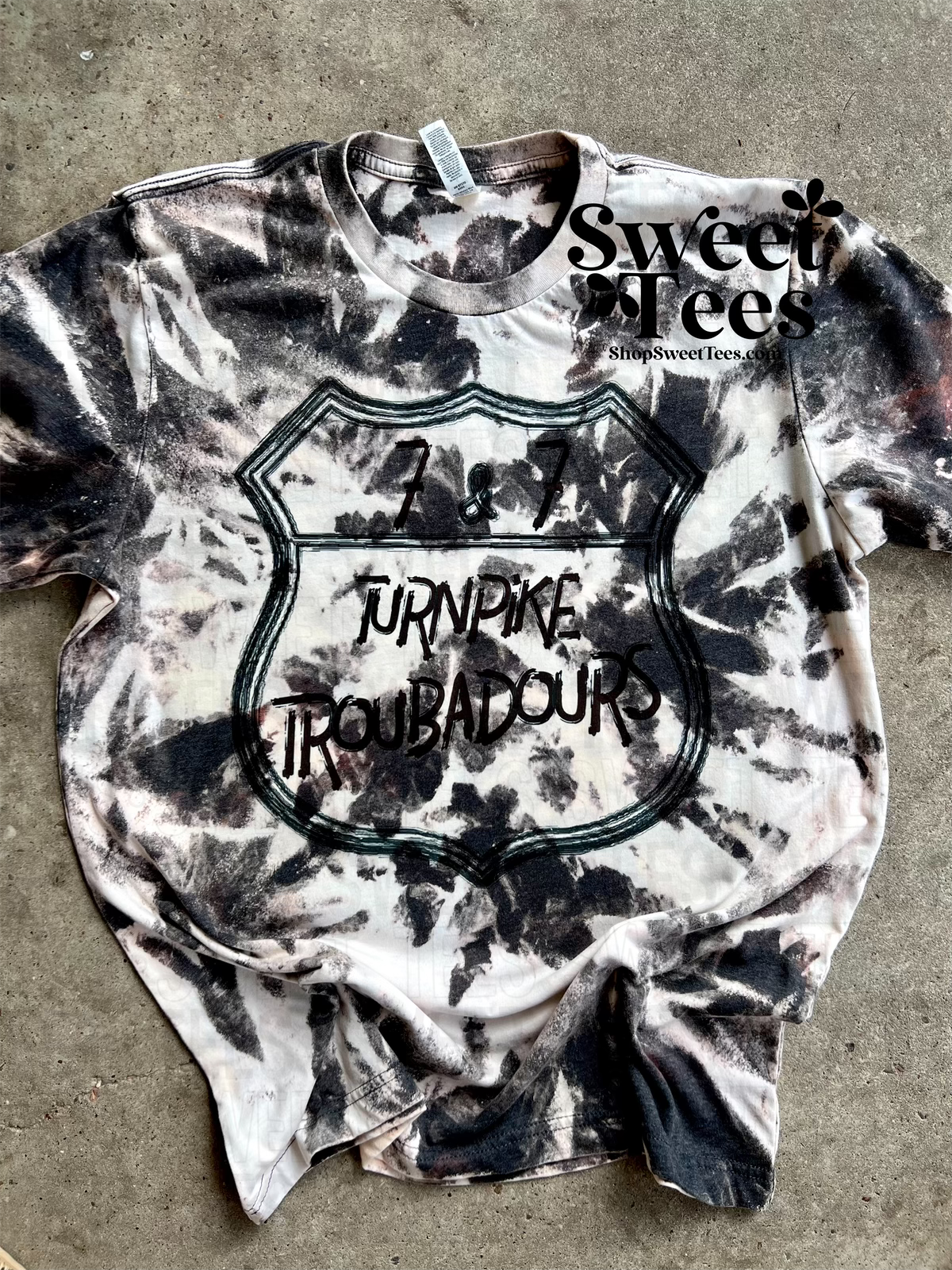Turnpike Troubadours Acid Wash tee