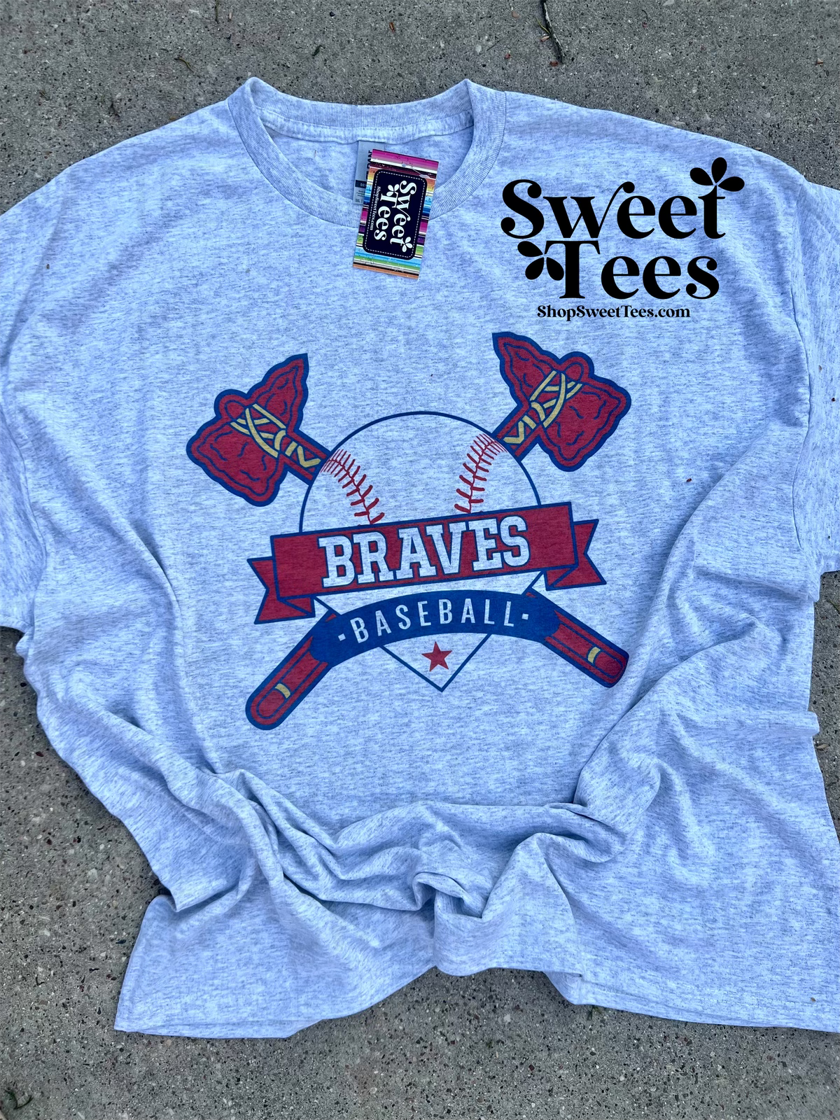 Braves Crossed Hammers tee