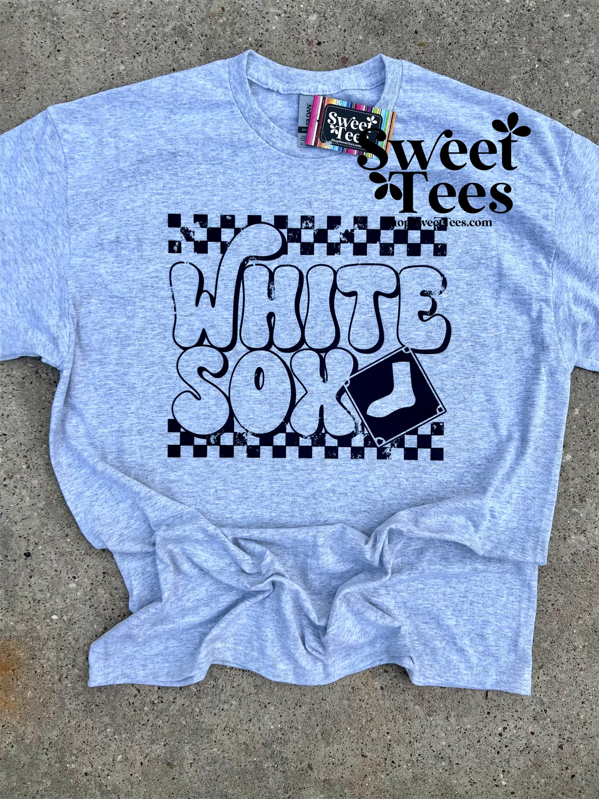 White Sox Vibes tee