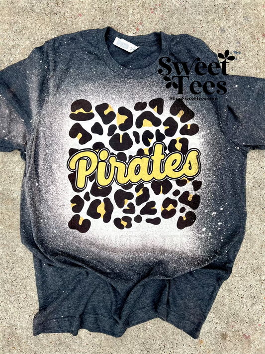 Pirates Leopard Bold tee