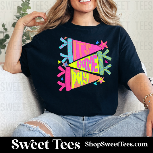 Game Day Banner tee