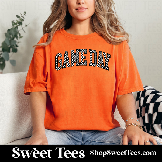 Game Day Checkered tee - Orange