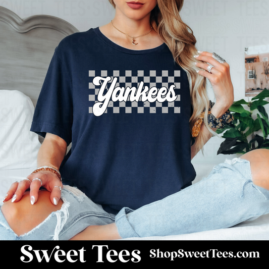 Yankees Checker tee