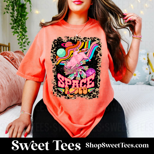 Space Rodeo tee - Coral