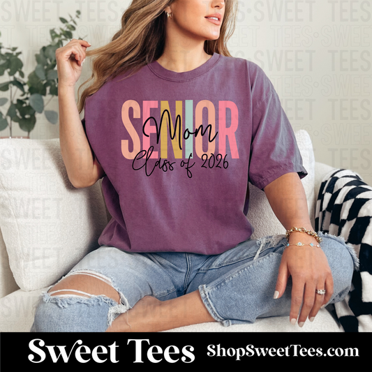 Senior Mom 2026 tee