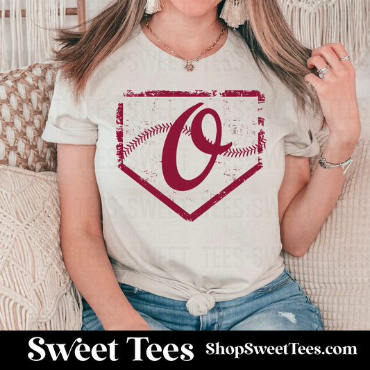 Onalaska Wildcats Distress Plate tee
