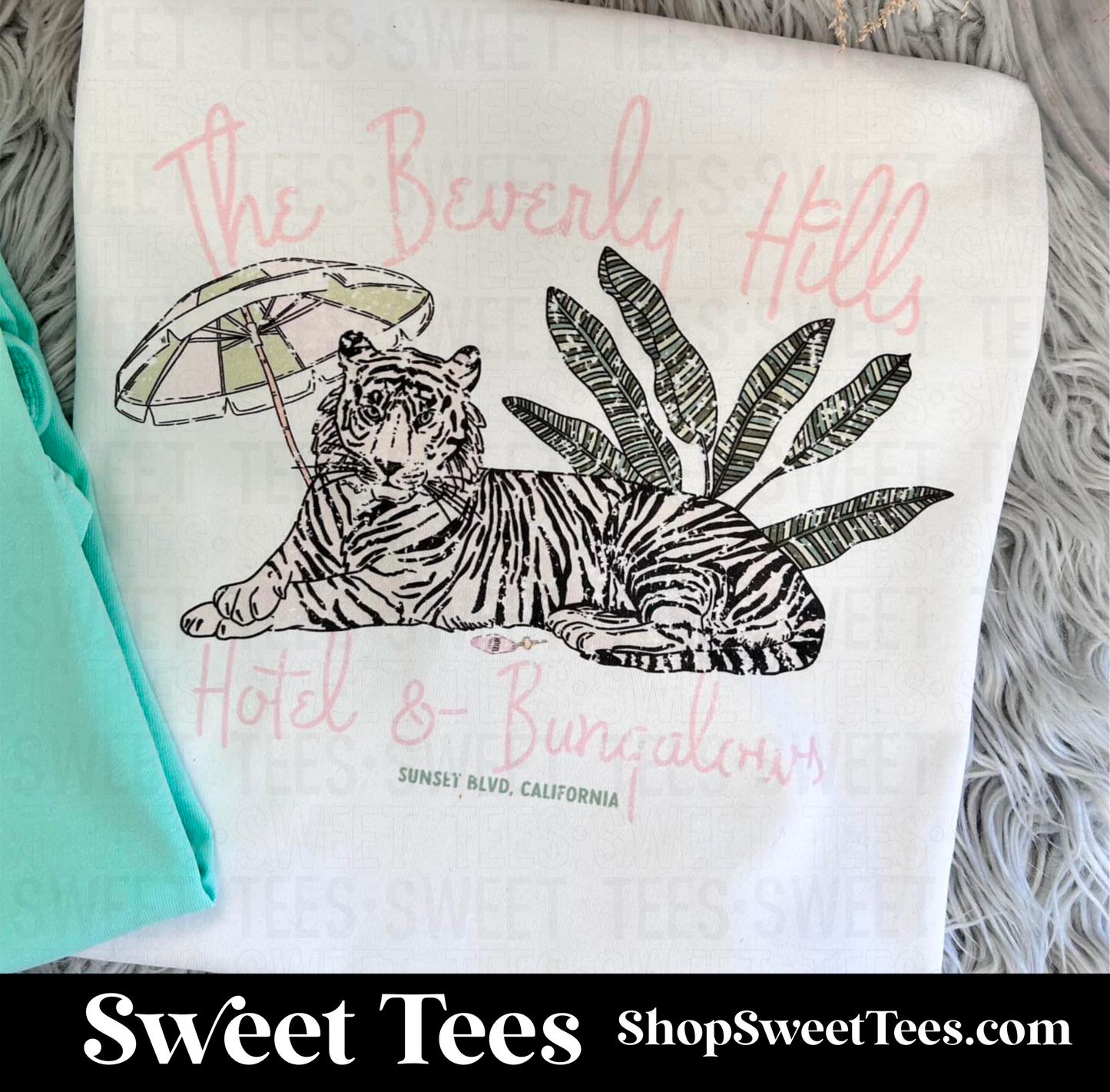 Beverly Hills Hotel & Bungalow tee