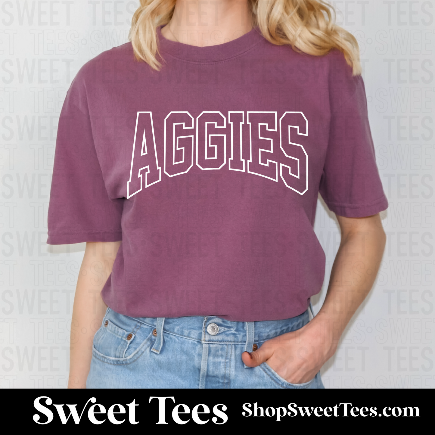 Aggies Arched tee