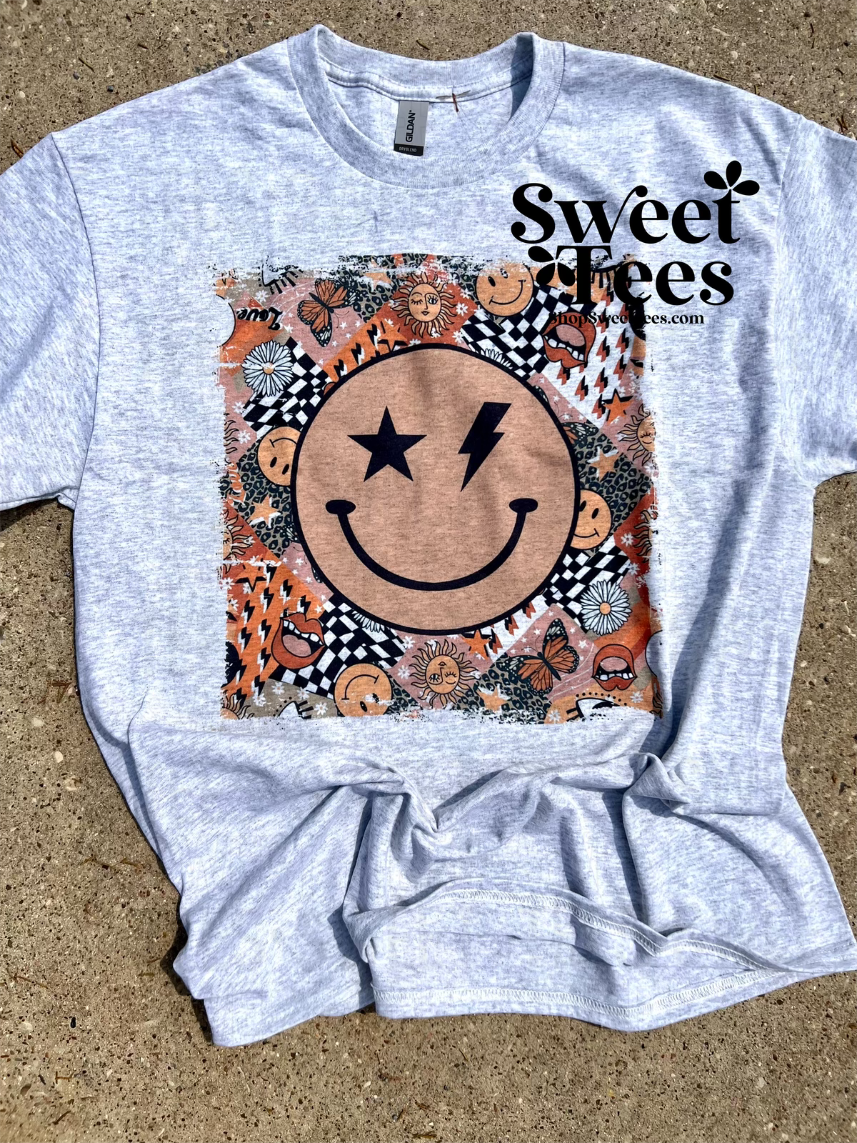 Rockstar Smile tee