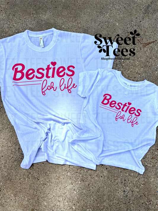 Barbie Besties tee