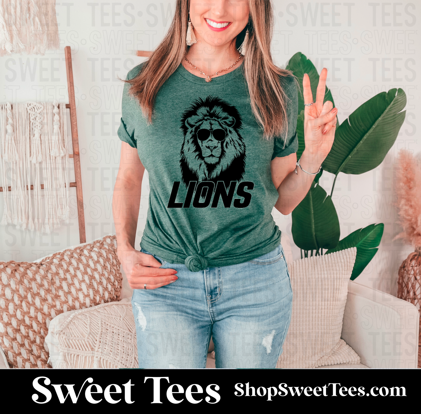 Lions Simple Shades tee