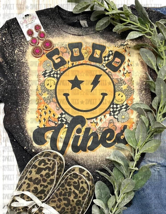 Good Vibes Smile tee
