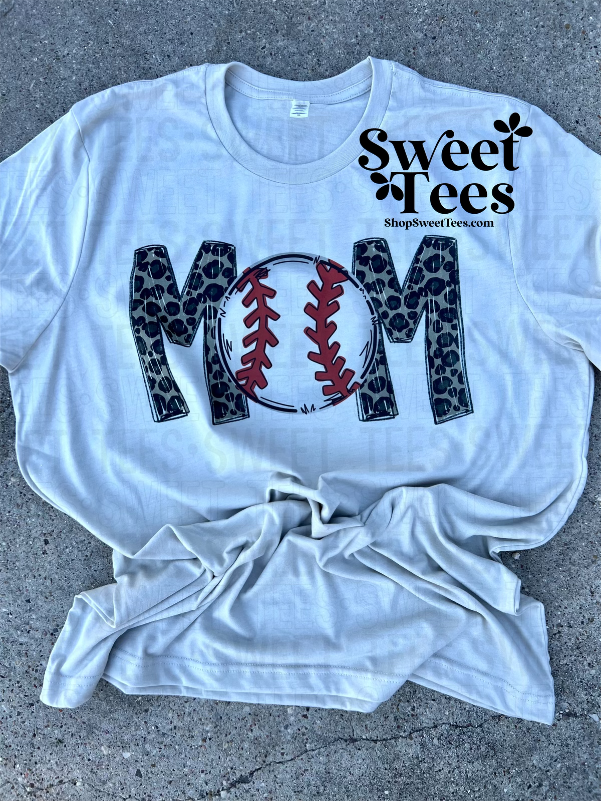 Baseball Leopard Mom tee